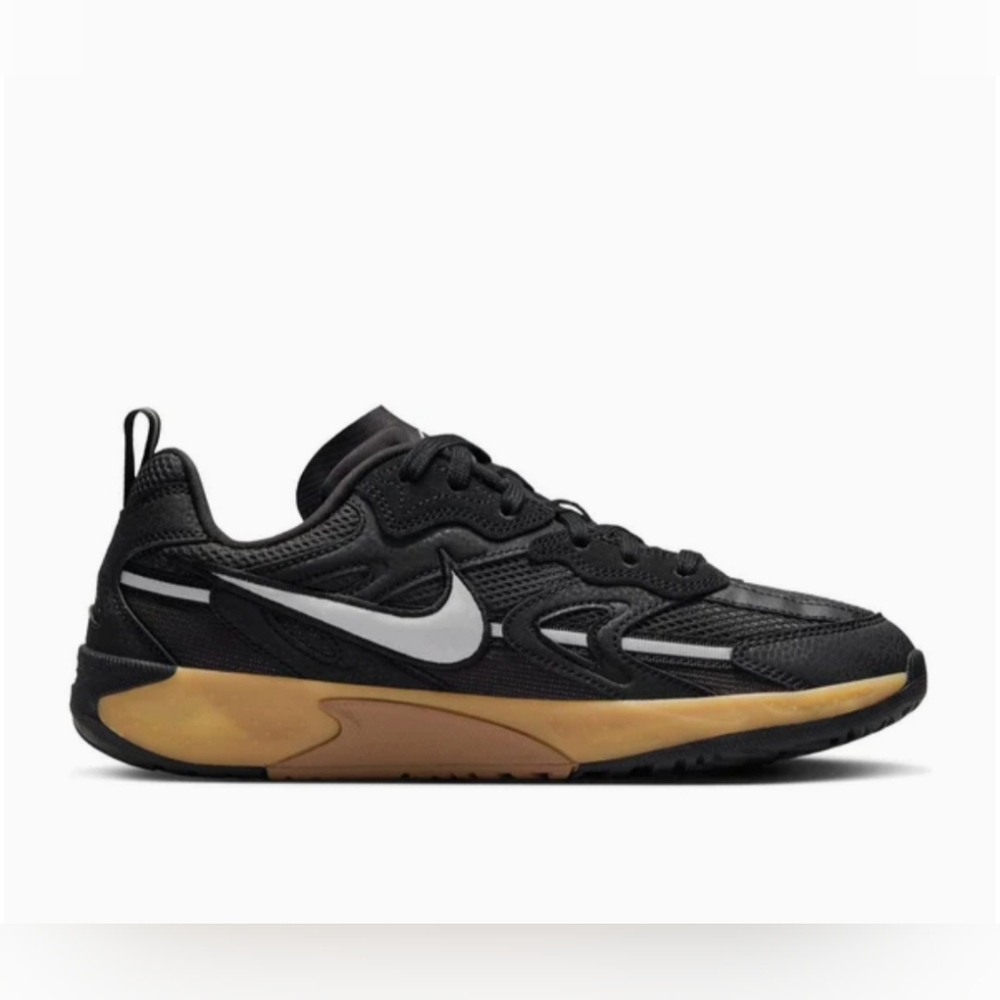 NIKE WOMEN'S BLACK NIKE JAM SNEAKERS
